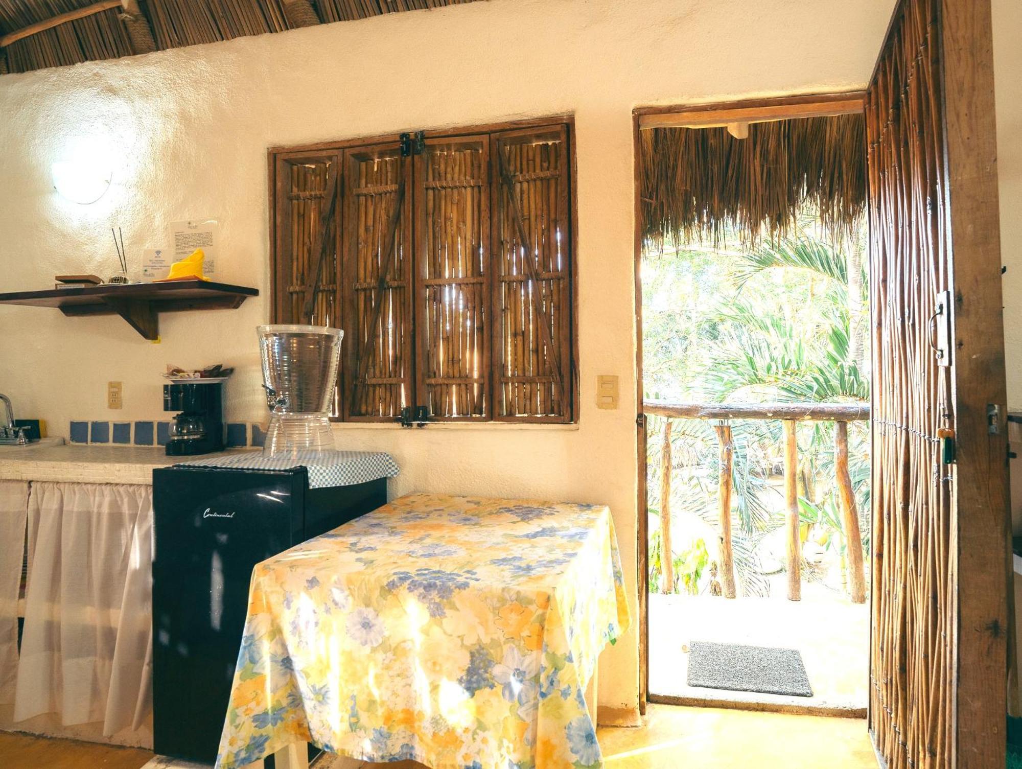 Junto Al Rio Bungalows & Suites サユリタ エクステリア 写真