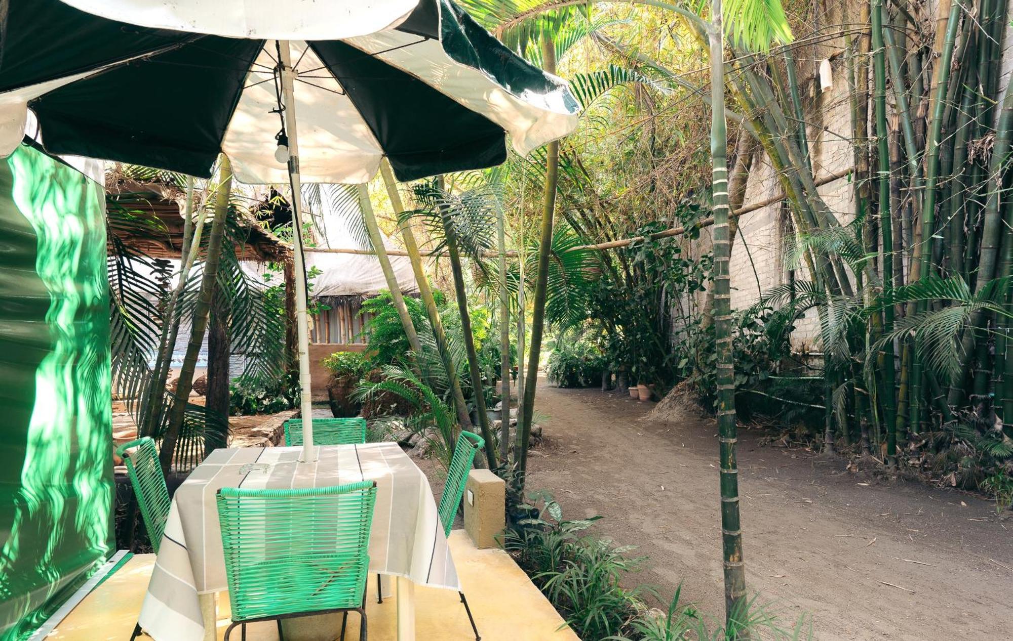 Junto Al Rio Bungalows & Suites サユリタ エクステリア 写真