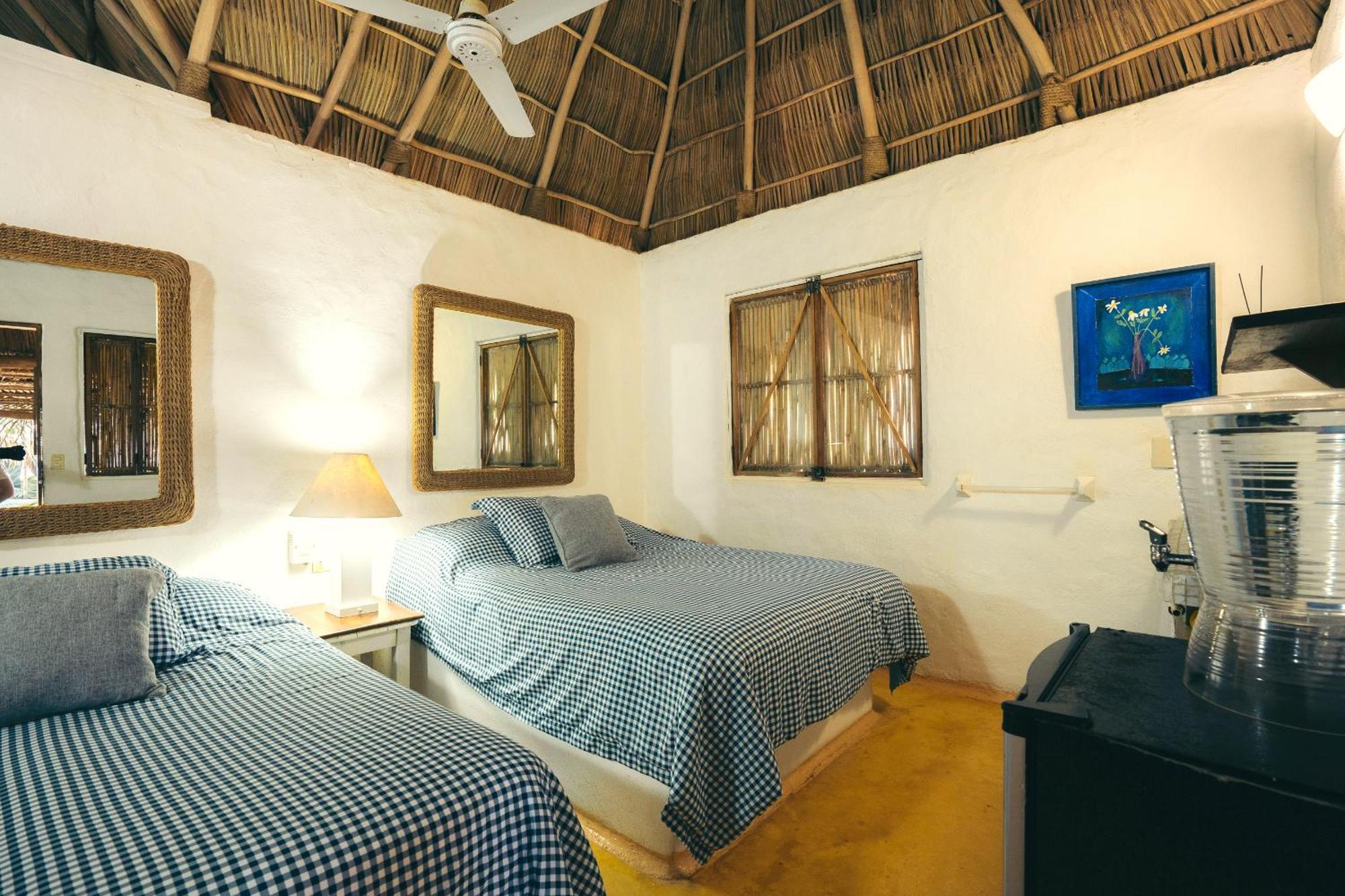 Junto Al Rio Bungalows & Suites サユリタ エクステリア 写真