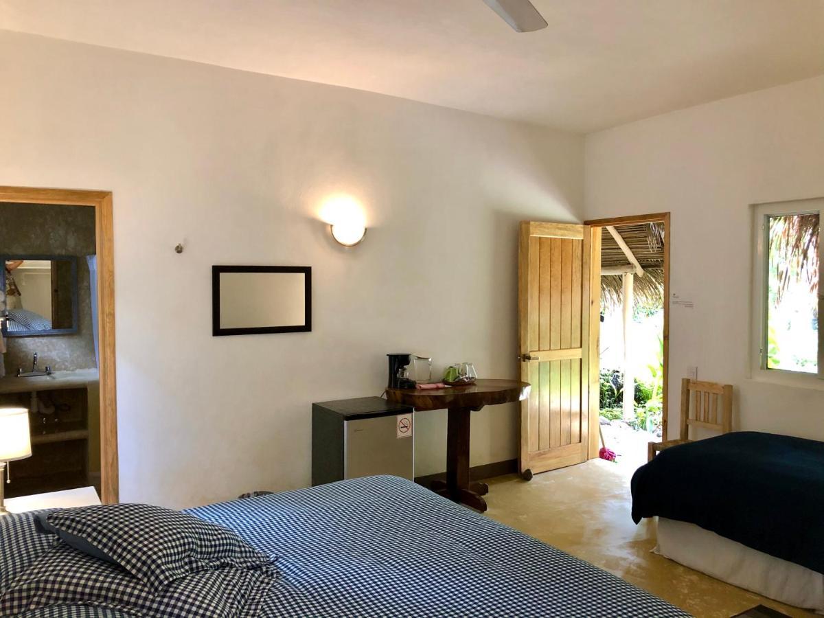 Junto Al Rio Bungalows & Suites サユリタ エクステリア 写真